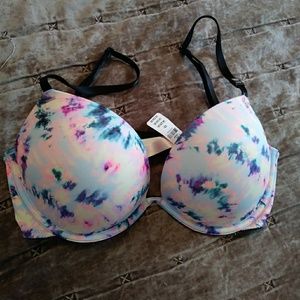Victoria Secret Push Up Bra